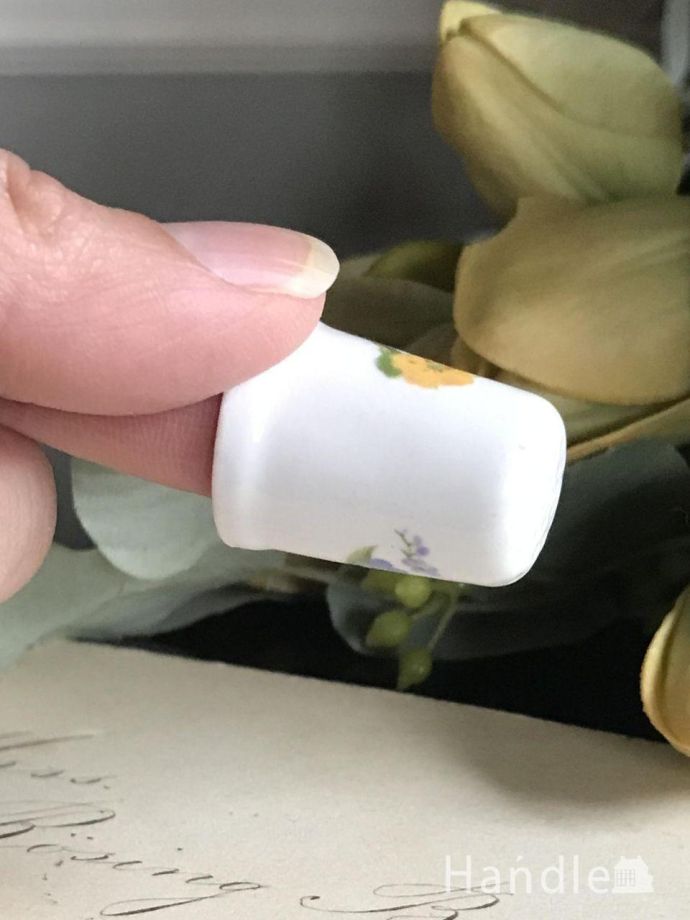 英国アンティークのおしゃれなシンブル