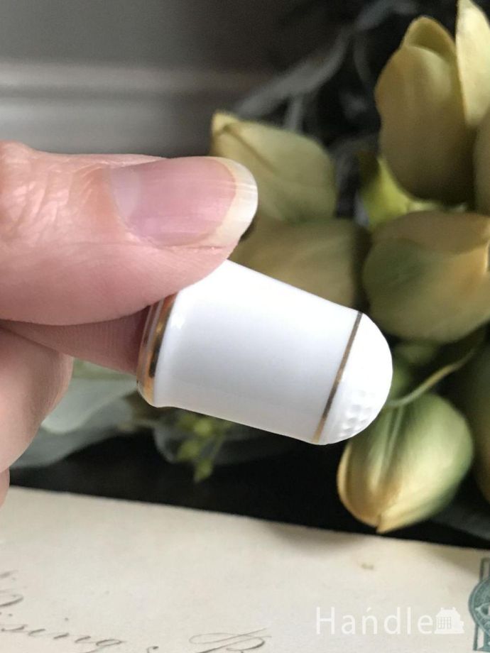 英国アンティークのおしゃれなシンブル