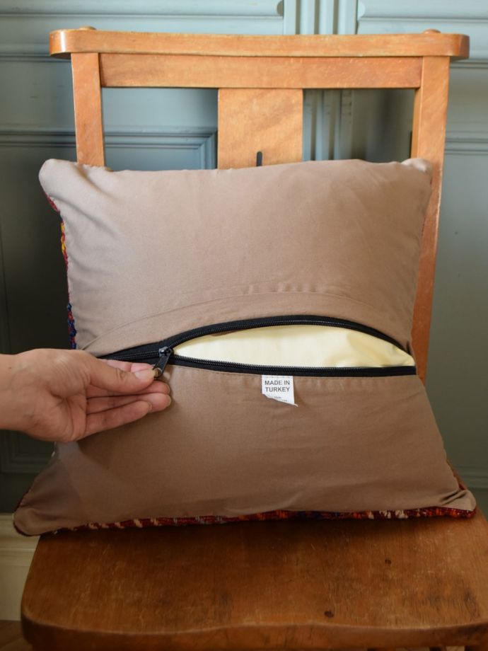 オールドキリムのクッションカバー