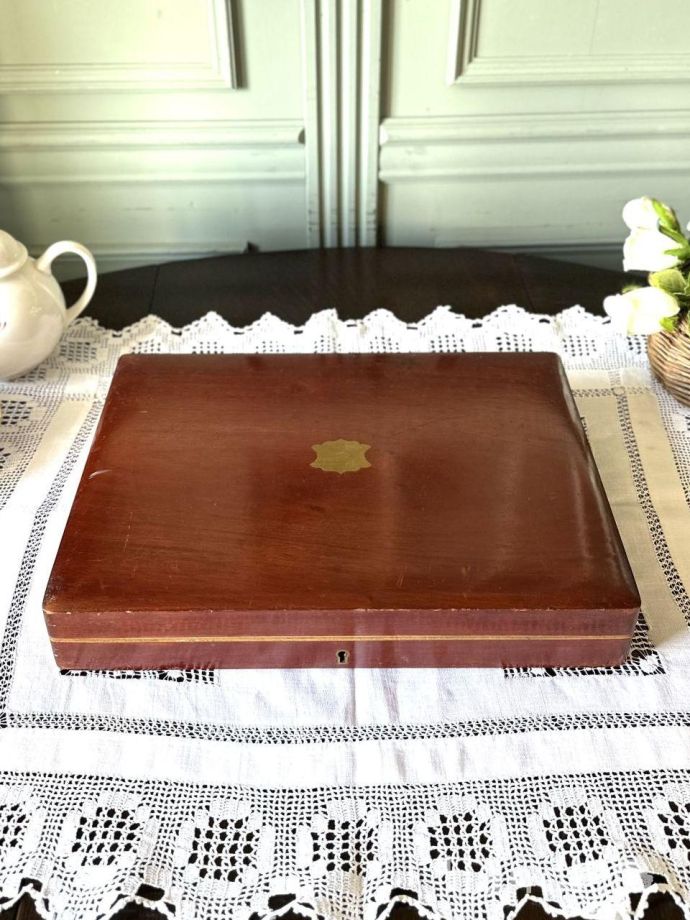 オーク材のカトラリーケース