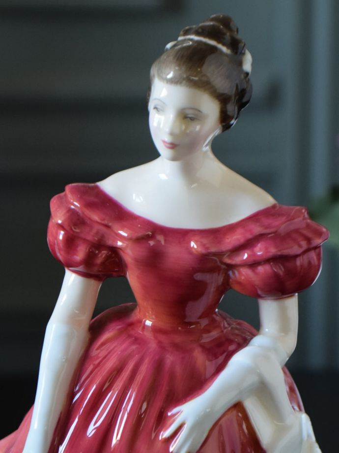 アンティークのフィギュリン