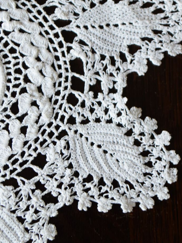 アンティークのドイリー