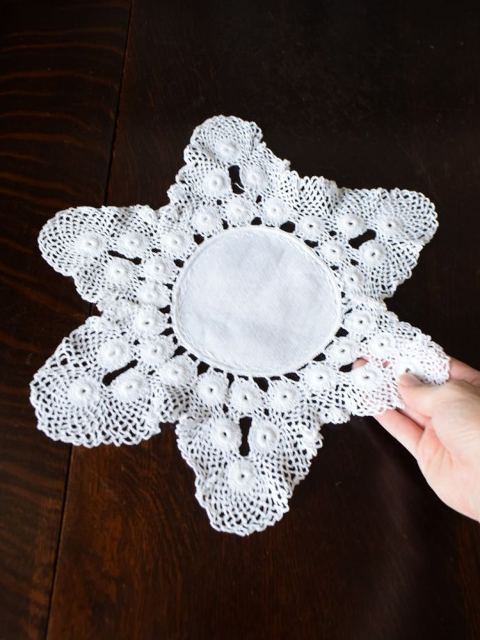 アンティークのレース