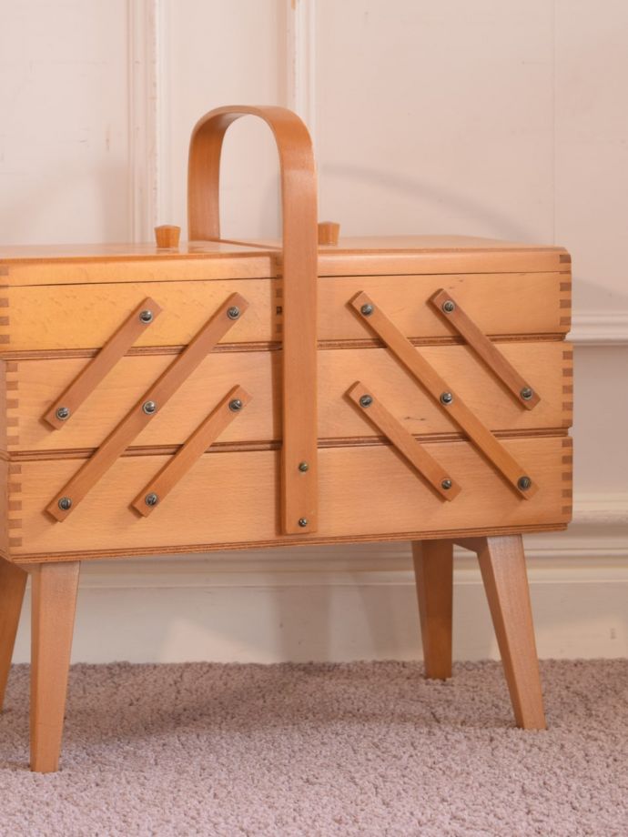 ビンテージのお裁縫箱