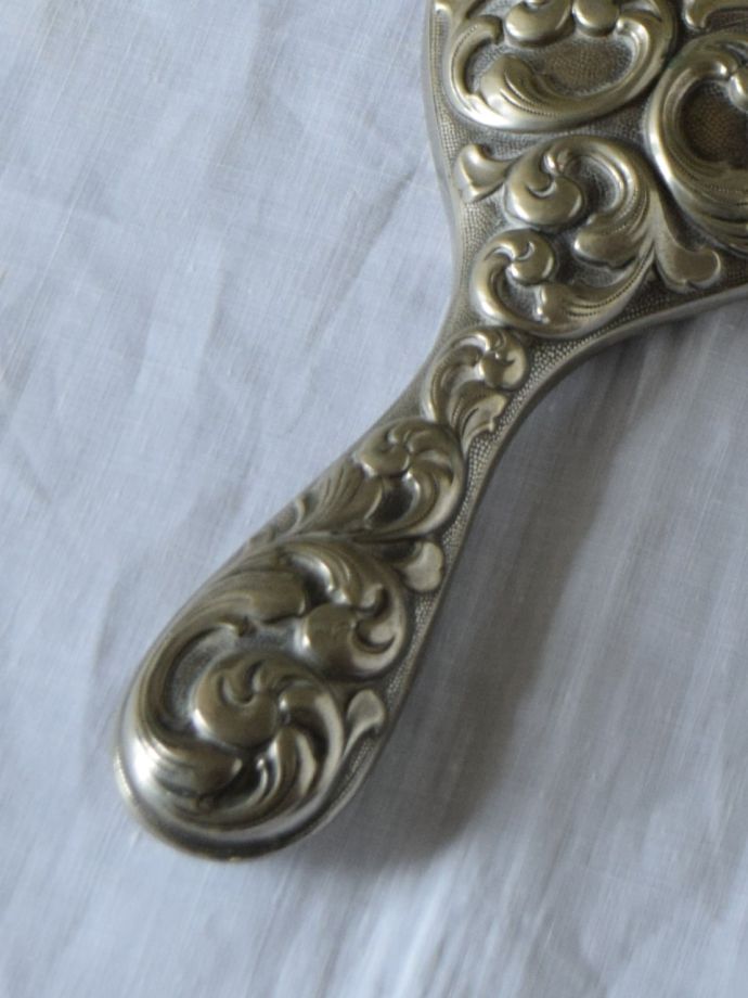 アンティークミラーの装飾