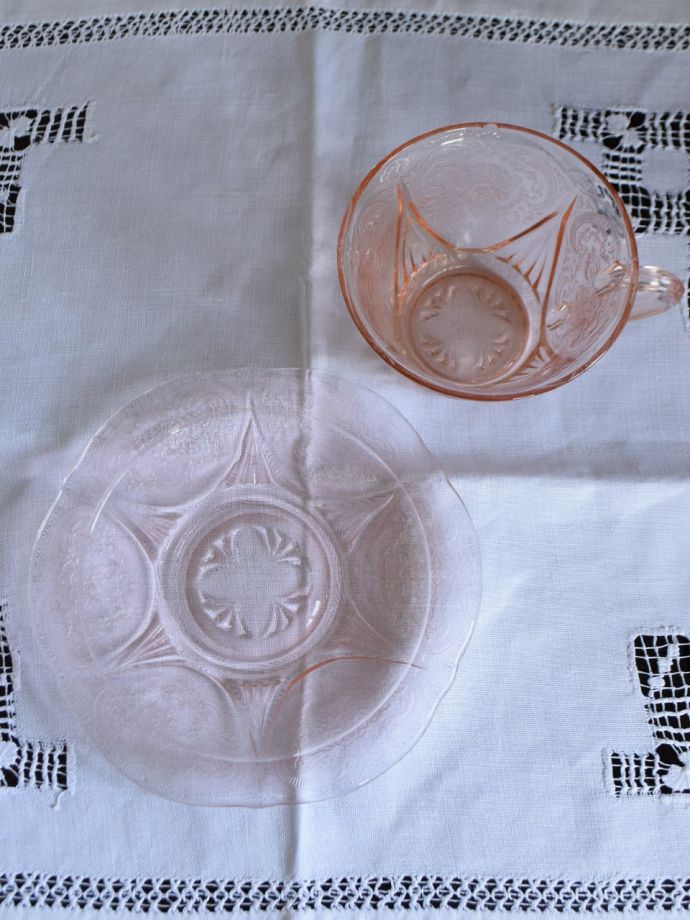 アンティークのおしゃれな食器