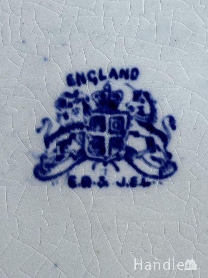 プレートのバックスタンプ