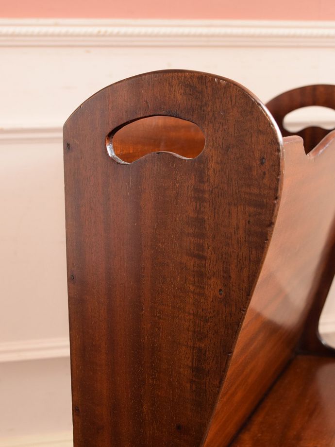 マガジンラックの持ち手