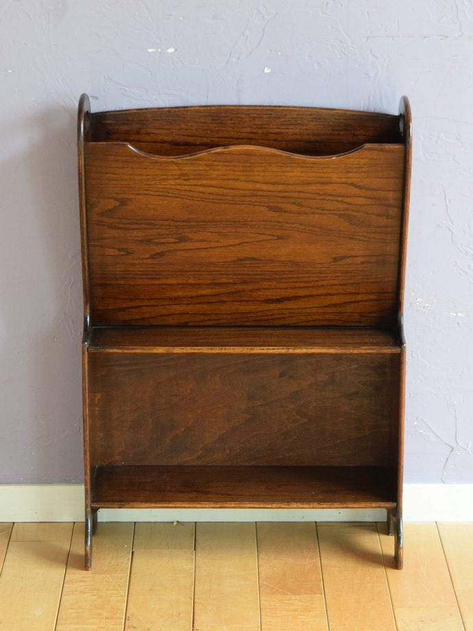 アンティークのおしゃれな本棚