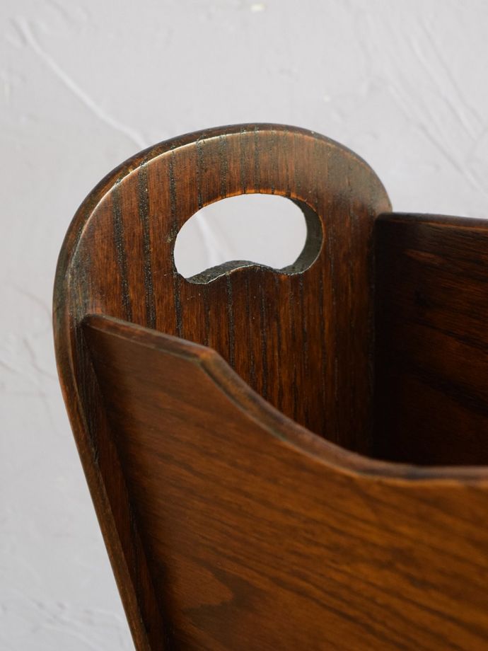 マガジンラックの持ち手