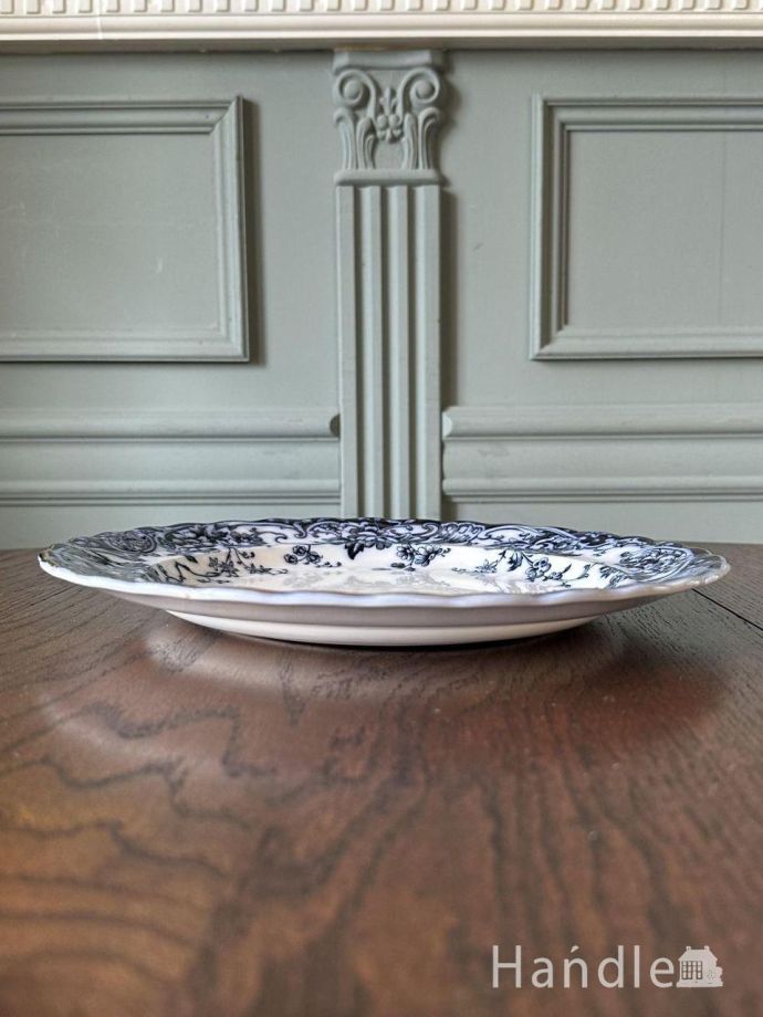 英国アンティークのおしゃれな食器