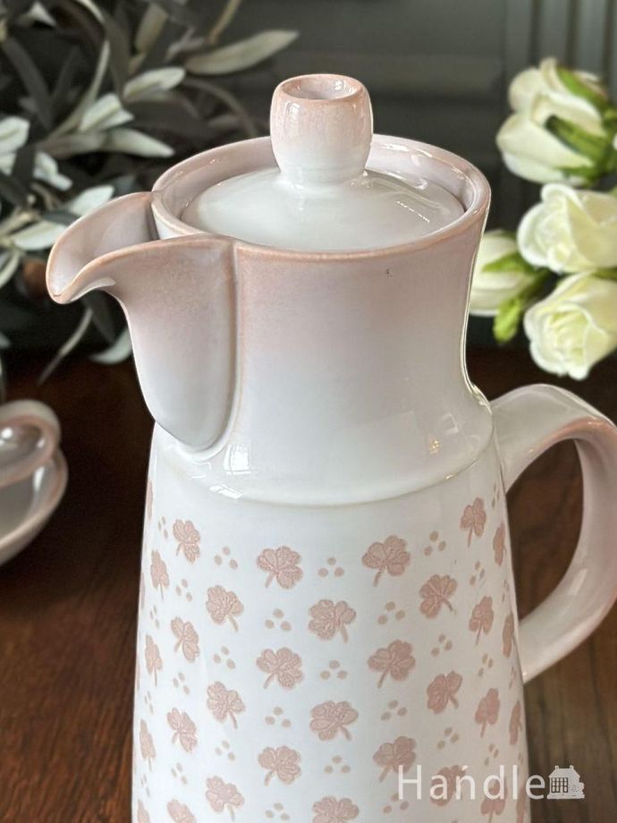 アンティークのティーポット