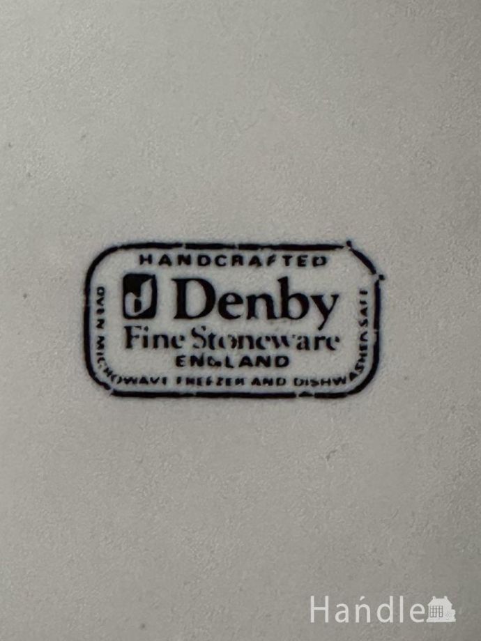 ティーポットのバックスタンプ