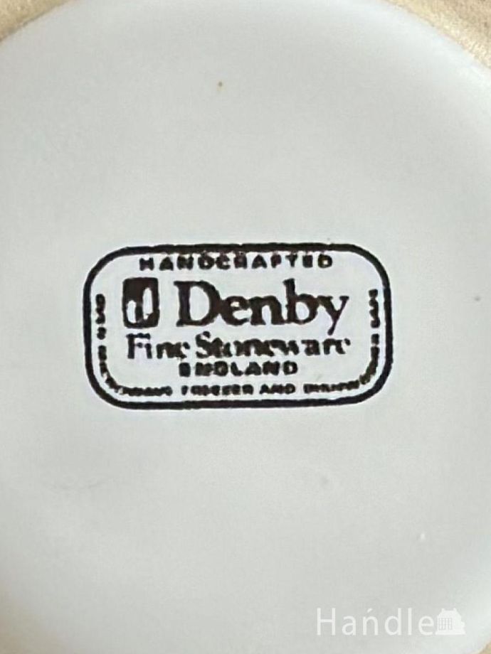 カップ&ソーサーのバックスタンプ