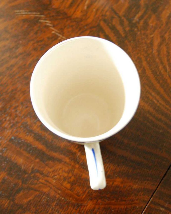 アンティーク 陶磁器の雑貨 アンティーク雑貨 1935年代のコロネーションカップ。カップの中はこんな感じです。(m-785-z)