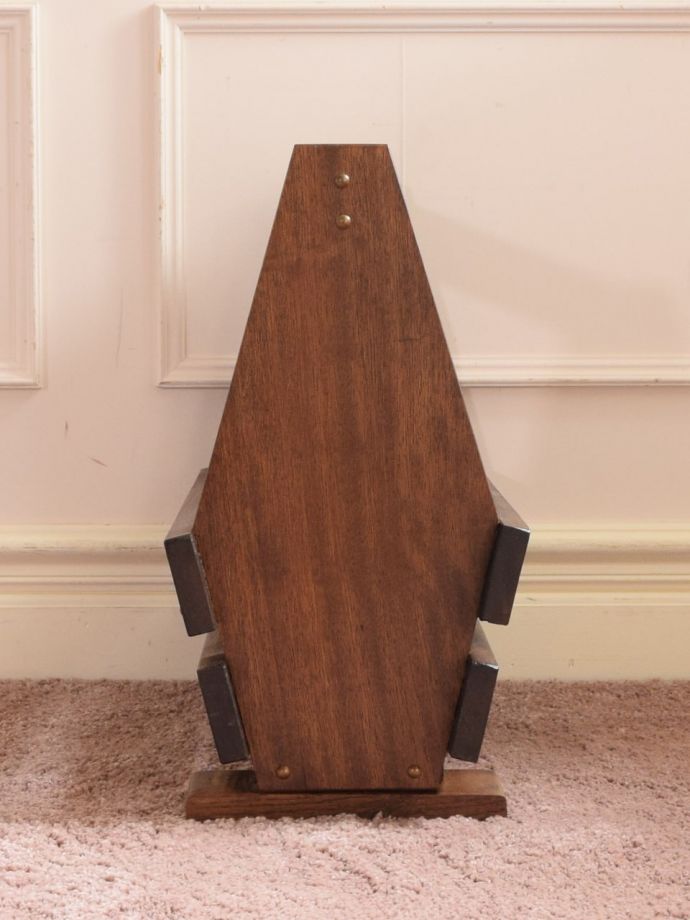 マガジンラックの側面