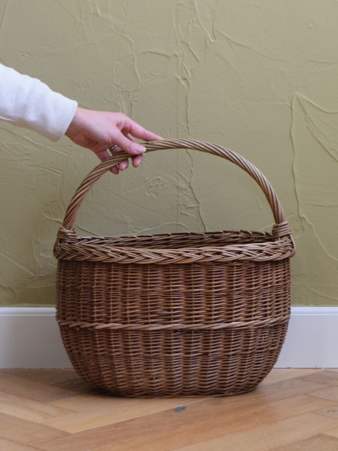 オシャレなバスケット