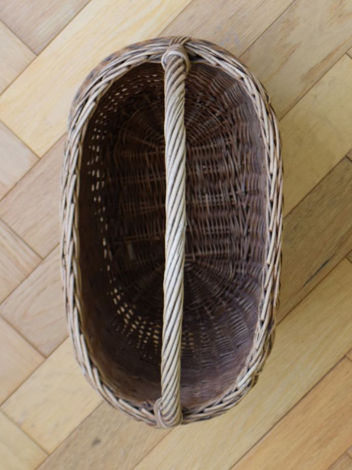 バスケットの中