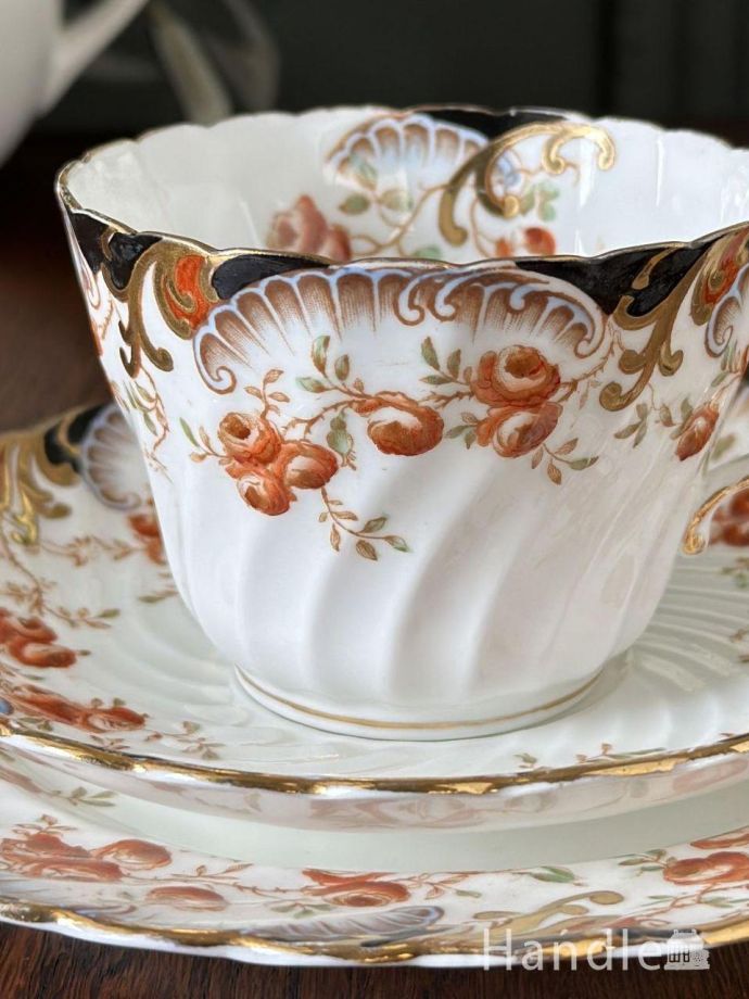 アンティークのカップ&ソーサー(トリオ)