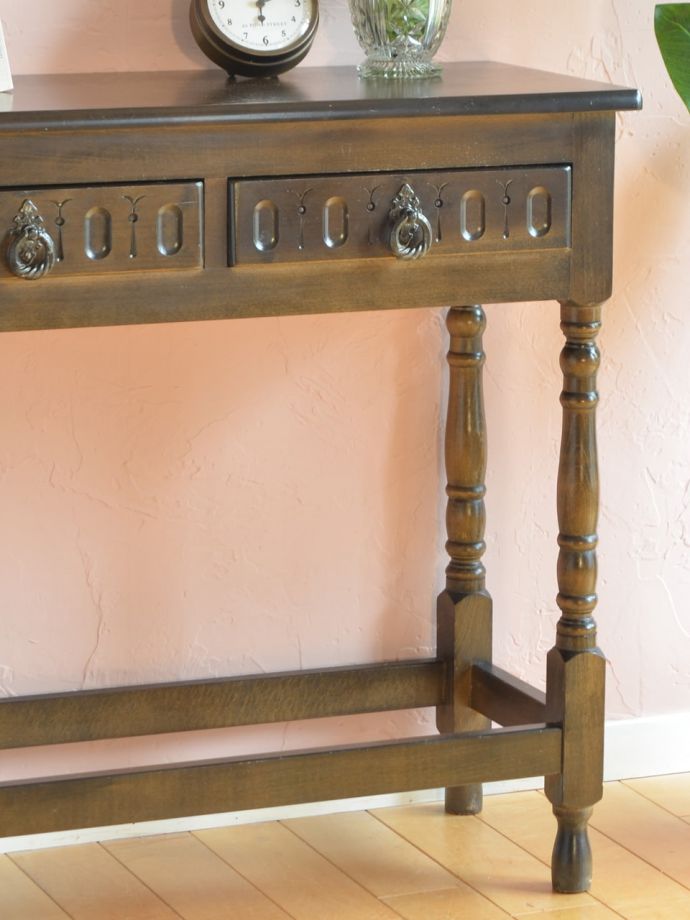 おしゃれなコンソールテーブル