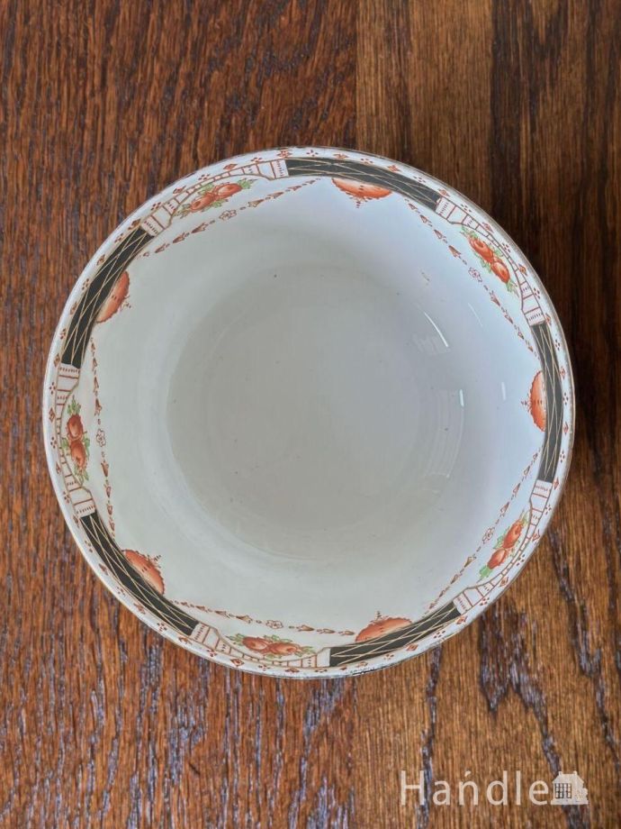 英国アンティークのおしゃれな食器