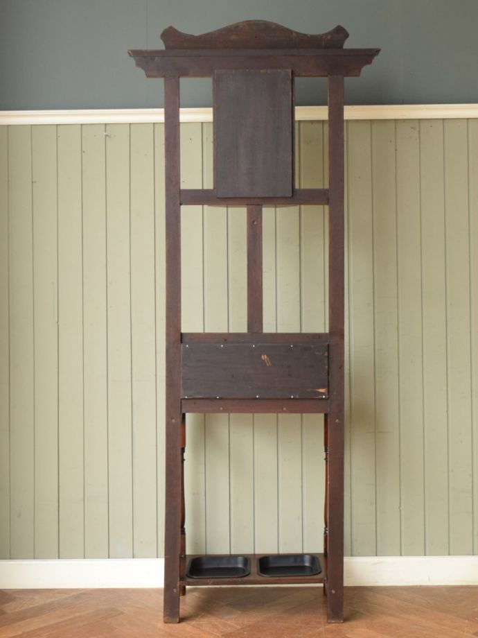 ホールスタンドの後ろ