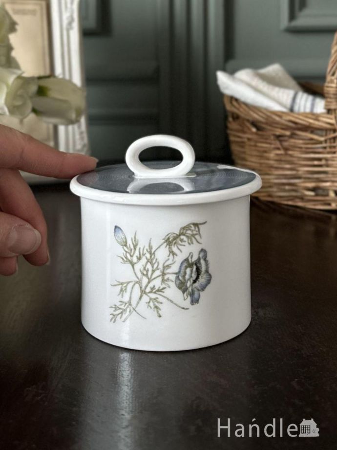 スージークーパーのグレンミスト、可憐な青い花が美しいビンテージの