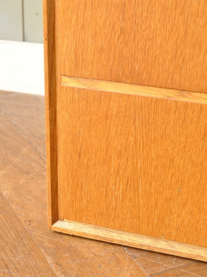 ビンテージチェストの脚