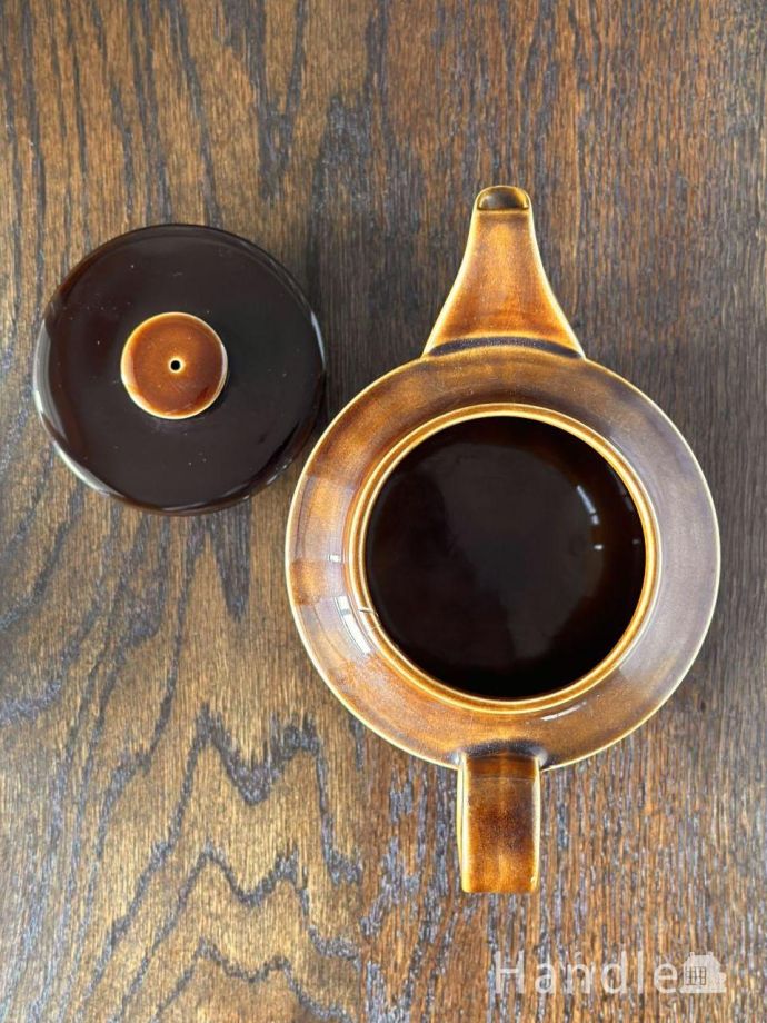 英国アンティークのおしゃれな食器