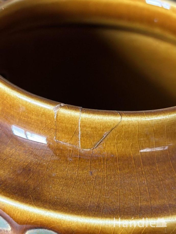 アンティークなのでキズや汚れがあります