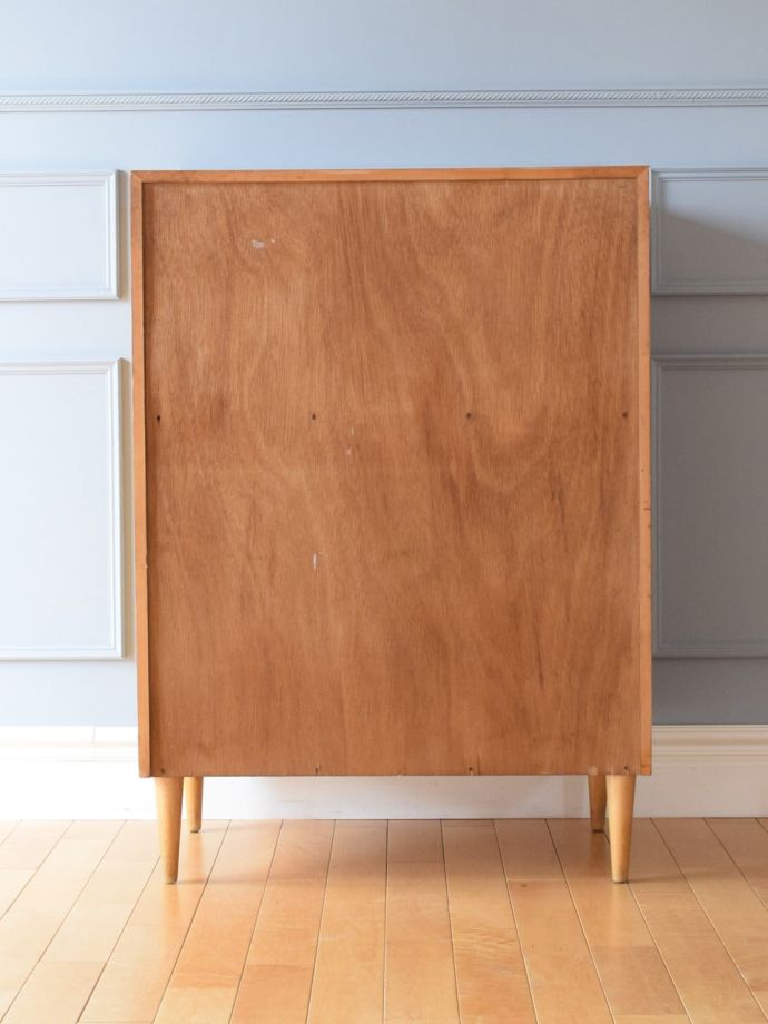 ヴィンテージチェストの後ろ