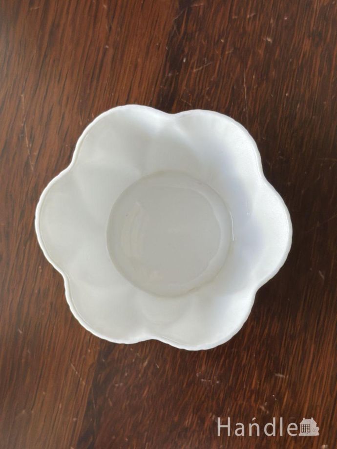 英国アンティークのおしゃれな食器