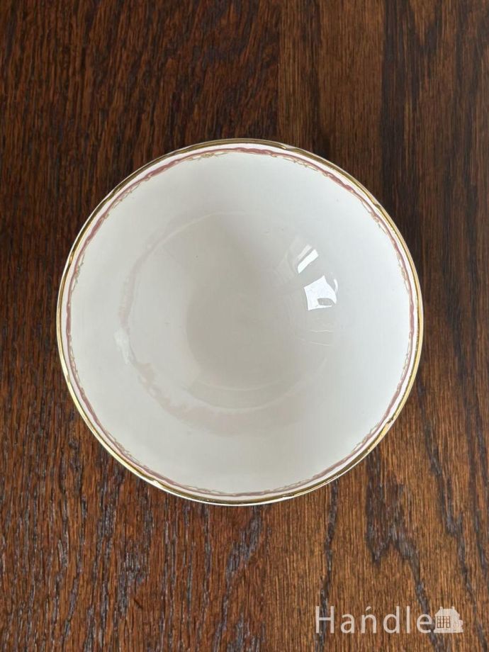 英国アンティークのおしゃれな食器