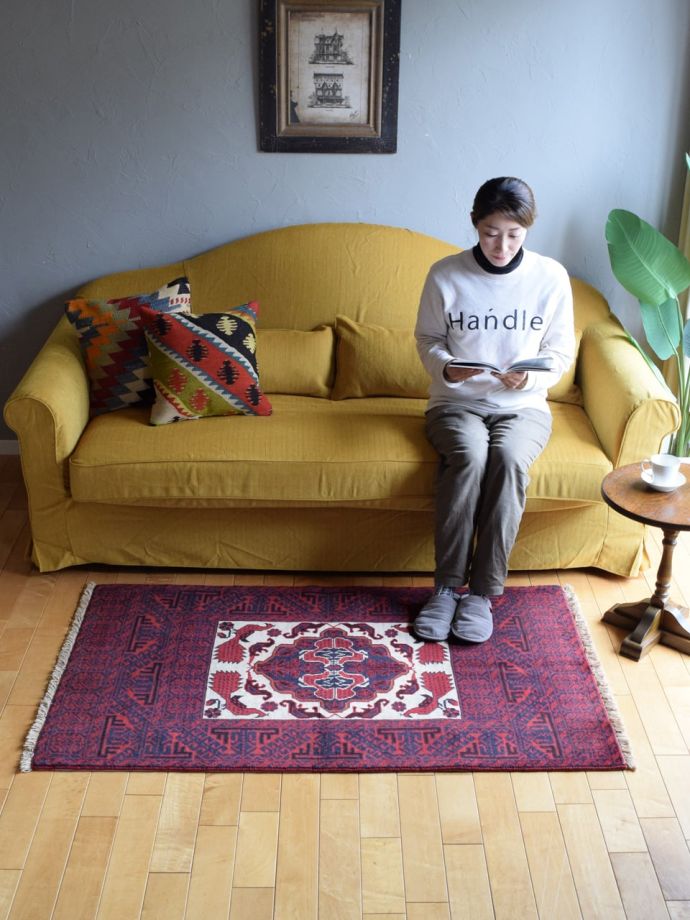 ビンテージのおしゃれな絨毯