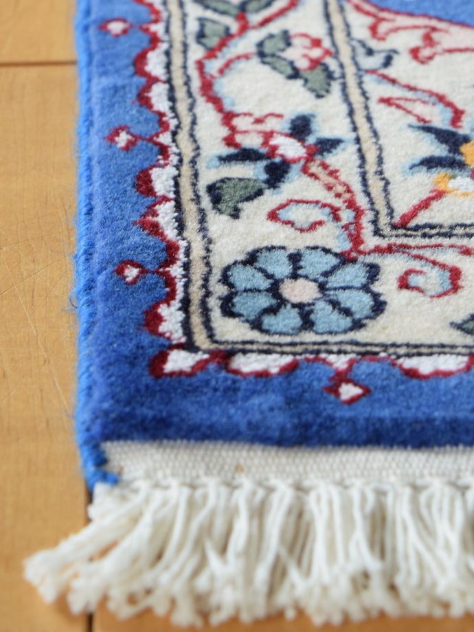 手織りの絨毯