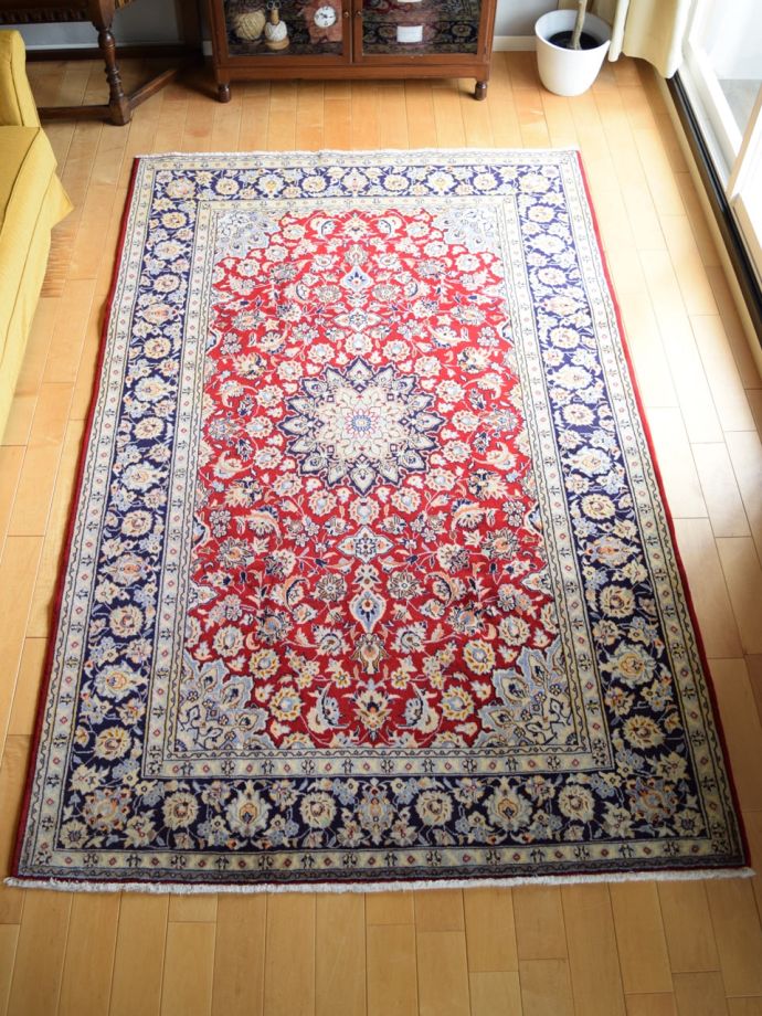 おしゃれなビンテージ絨毯