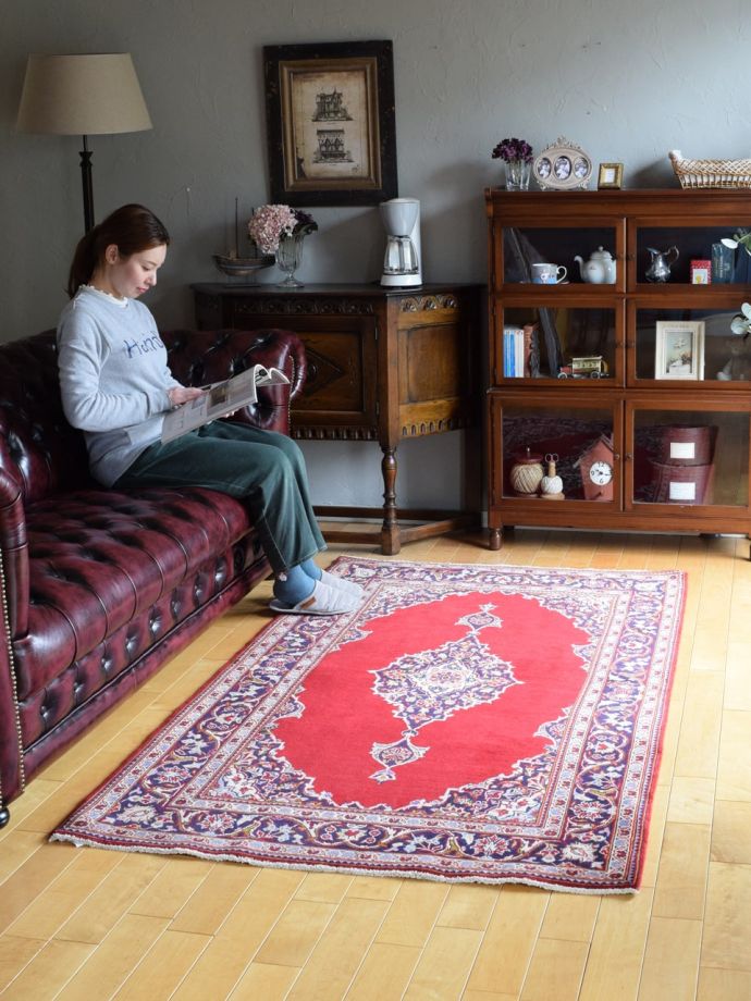 ビンテージのおしゃれな絨毯