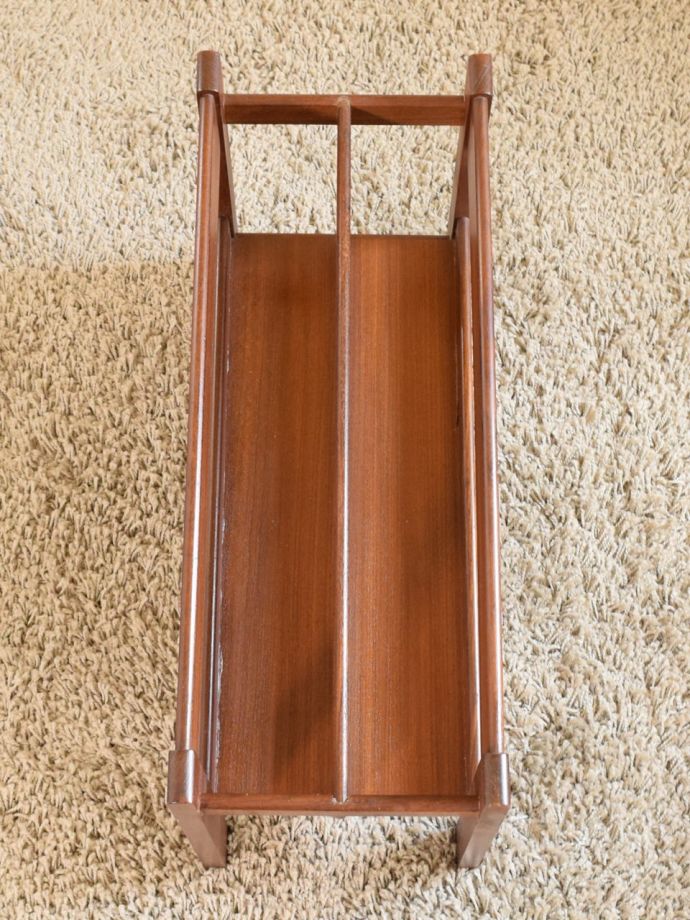 マガジンラックの中