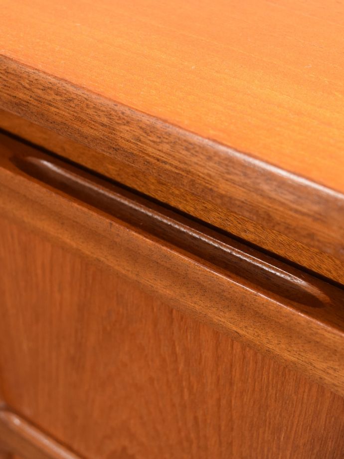 ビンテージキャビネットの取っ手