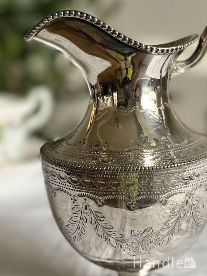 英国アンティークのおしゃれなピッチャー、ビクトリアンスタイルの