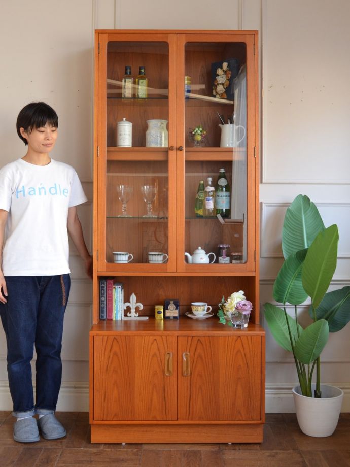 G-PLANのキャビネット