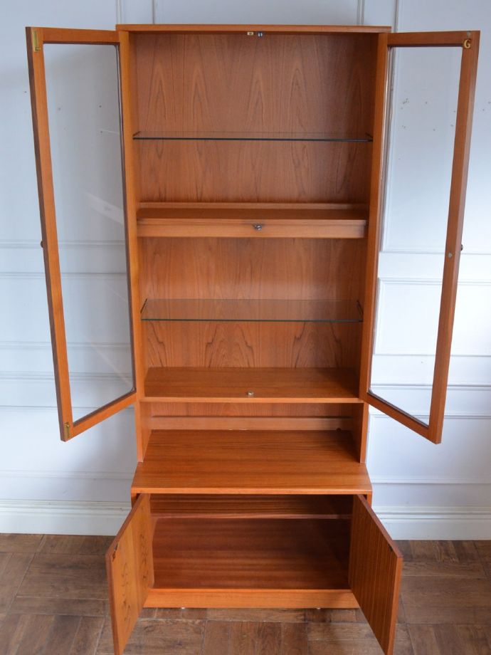 G-planフレスコの扉の中