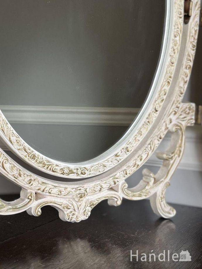 アンティークのおしゃれなミラー