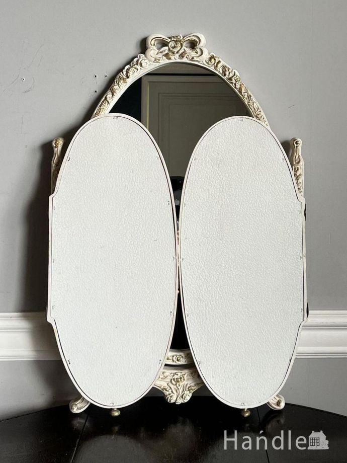 アンティークの三面鏡