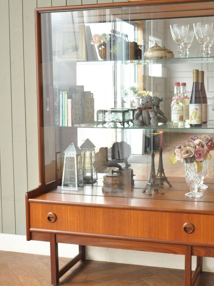 ビンテージキャビネットの扉