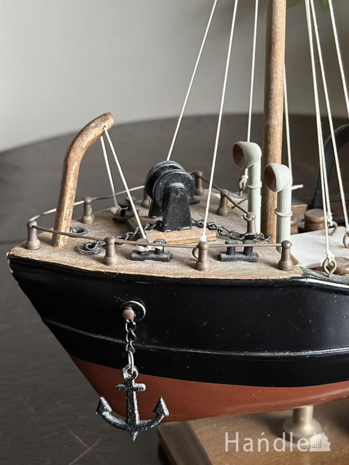 アンティークのオブジェ