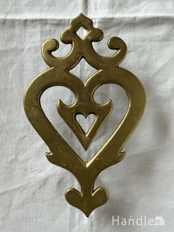 アンティークの真鍮トリベット