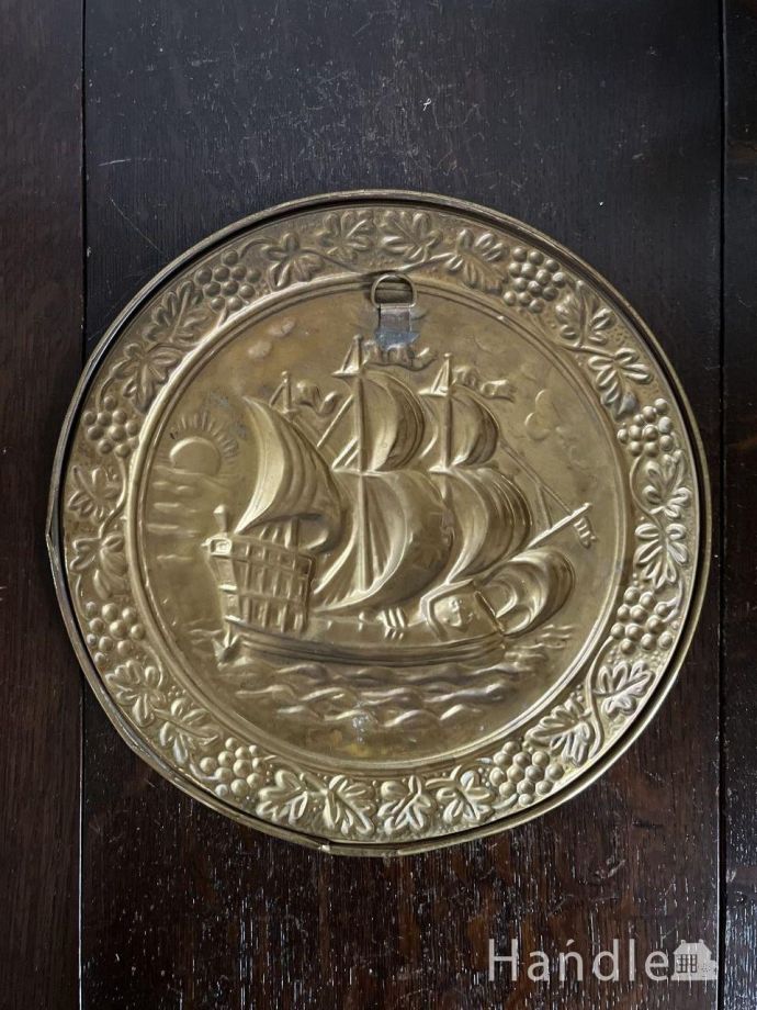 アンティーク雑貨の裏