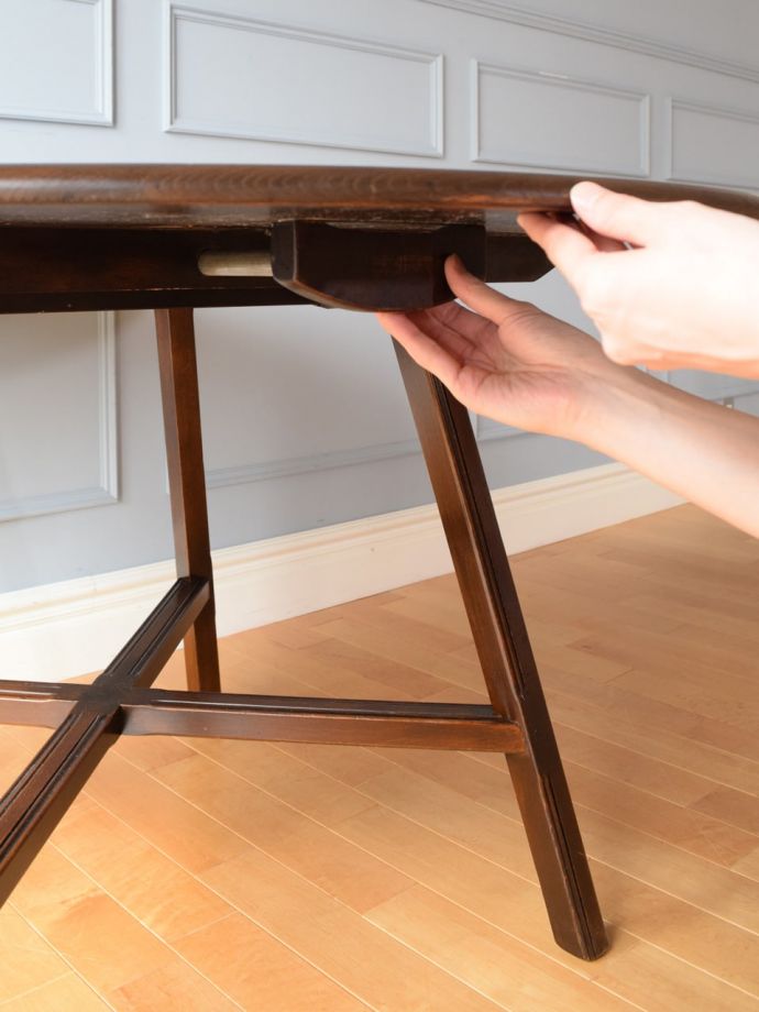 伸長式テーブルのサイズ変更方法