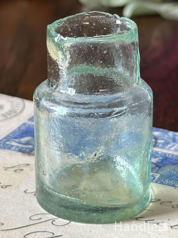 アンティークガラスのインク瓶